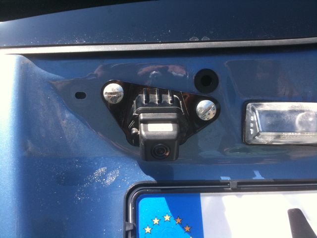 prius_originalkamera_aussen.jpg